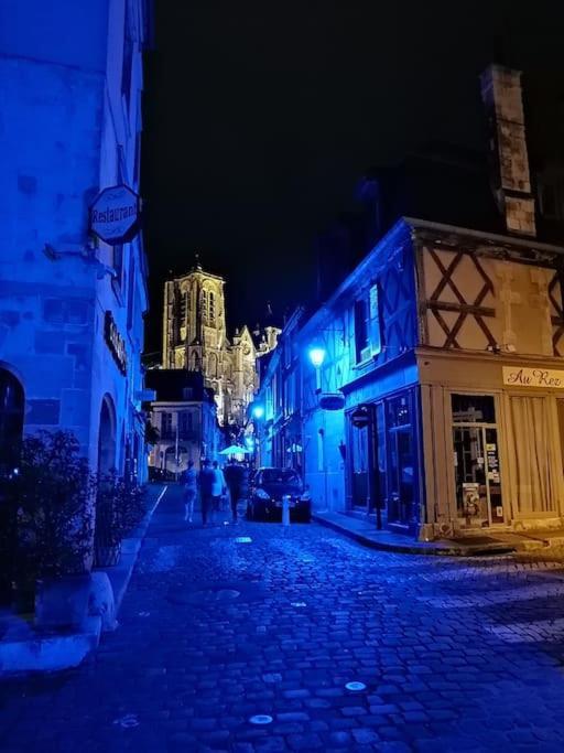 Maison De Ville Bourges Eksteriør bilde